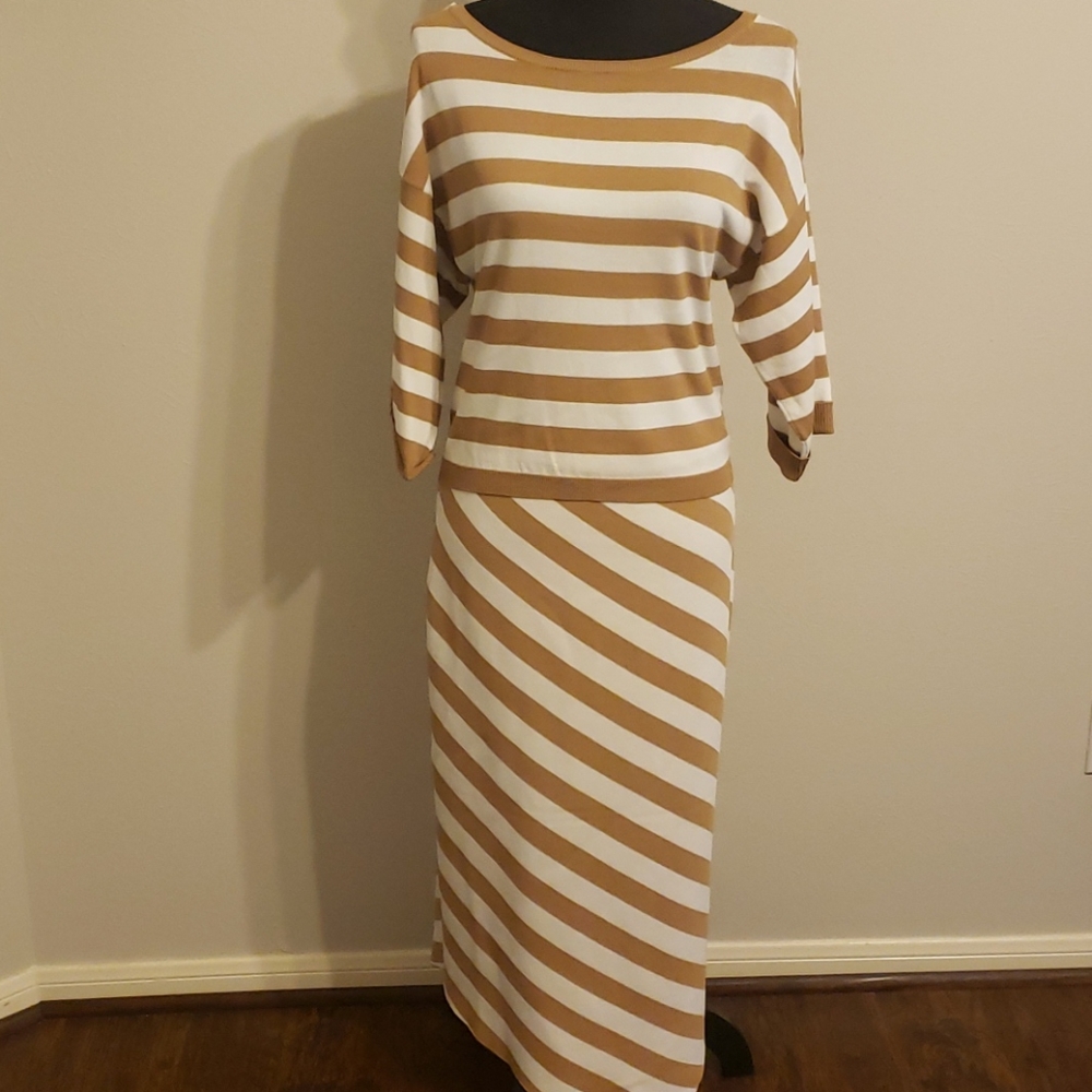 NY & Co Top and Skirt